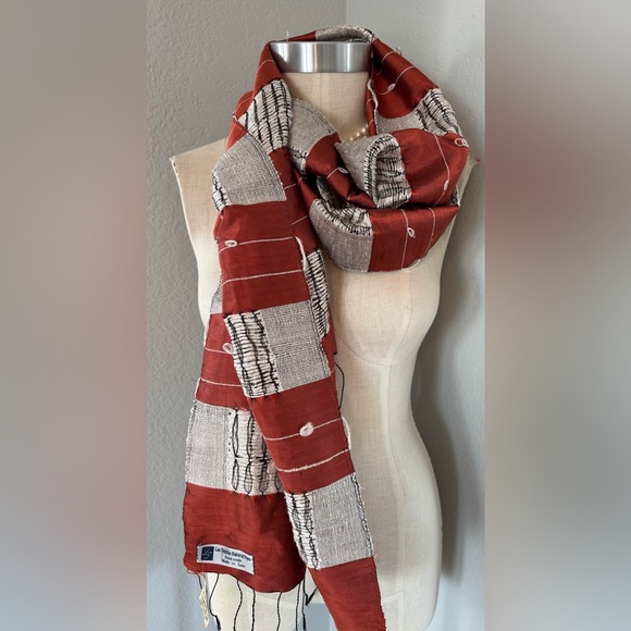 100% Silk Handmade in Laos Scarf 68”x15” - Picture 4 of 6